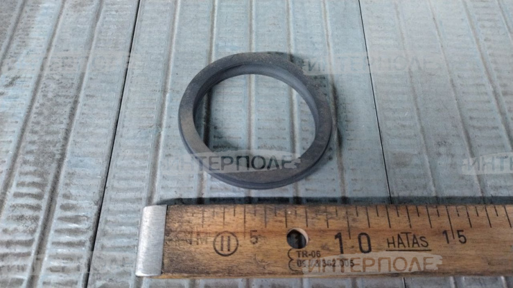 Изолятор (3510,3520,3522,4890,4895,7200,7300,7400,7500,7460,7700,7800, 9400,9410,9450,9500,9510,SH9510,9540WTS,9560WTS,9580WTS,9550) John Deere