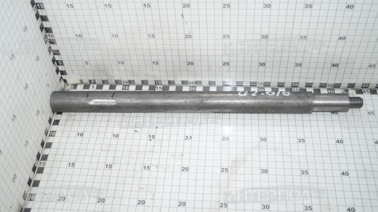 Вал редуктора привода питателей зернометателя (ЗМ-60, ЗПС-100)