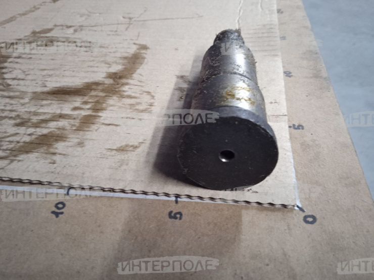 Ось поворотного рычага (палец рулевой) ДОН-1500А/Б, ДОН-680/М, ВЕКТОР, АКРОС ,Есиль,КЗС,Гомсельмаш