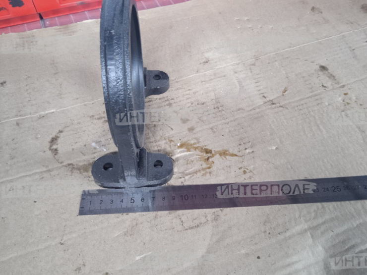 Корпус подшипника(п.380708) вала ведомого соломотряса Есиль-740,КЗС-812,Есиль-760,КЗС-1218,Есиль-750,КЗС-10К Гомсельмаш