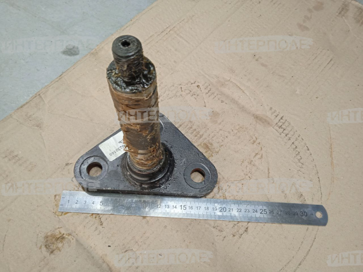 Ось рычага натяжения главного контрпривода (2008-201г.в.) ,ось опоры двигателя Есиль-760,КЗС-1218,Есиль-750,КЗС-10 Гомсельмаш