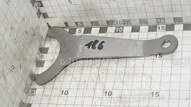 Пластина запорная ДТ-75