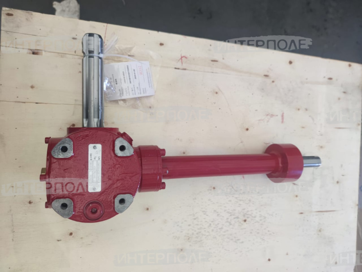 Редуктор угловой привода левого транспортера жатки ЖЗТ-9