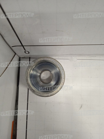 Ролик передней шасси D60, D65 MacDon (Original)