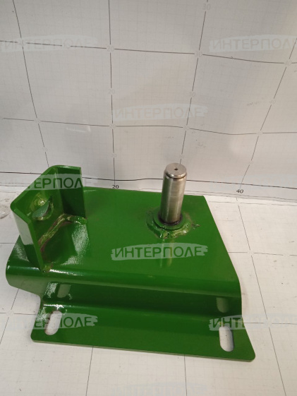 Кронштейн (T550 ,T560,T660,T670, W650 ,W660, W550, W540,C670) John Deere