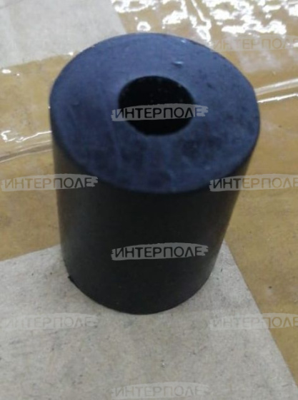 Втулка резиновая John Deere (1032, 1042, 1052, 1085, 1188)