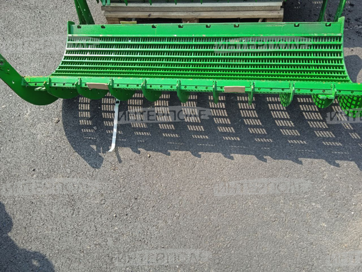 Подбарабанье John Deere (9640WTS ; 9660WTS ; 9680WTS ; 9640i WTS ; 9660i WTS; 9680i WTS; T660; W650)