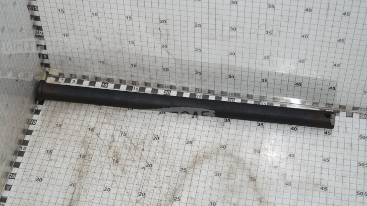 Палец звена гусениц (клеймо "Р") ВТ-100,150,ТТ-4,Т-150 (Рубцовск)