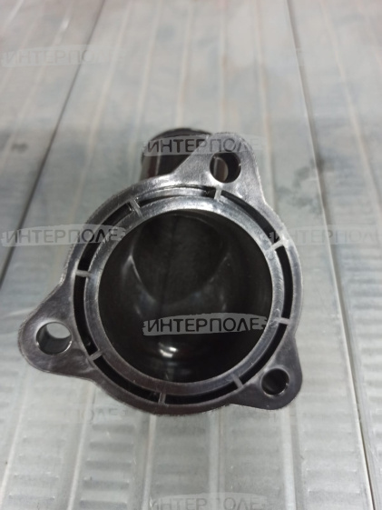 Патрубок коробки термостата (крышка)Вектор, Акрос (ПАО Автодизель)