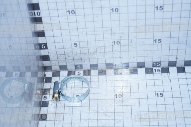 Хомут червячный зажимной ( 20- 32мм)