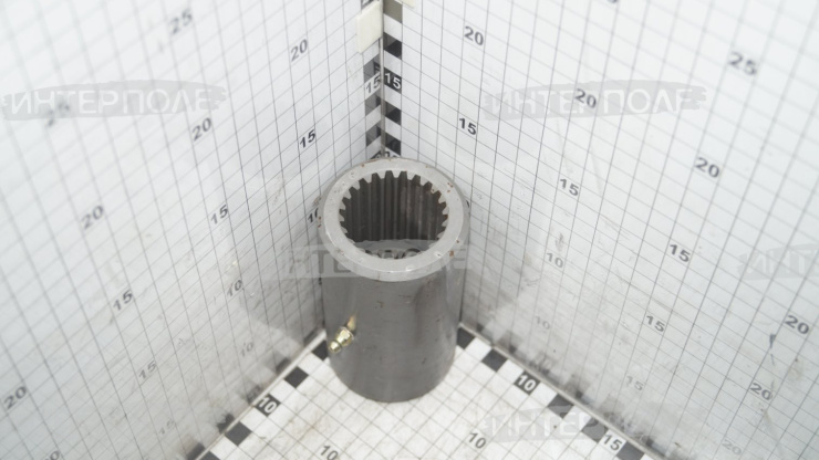 Втулка (муфта) шлицевая соединительная полуосей z=22/22 (CIT Claas) Вектор, Дон-680М