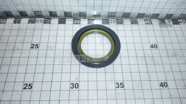 Сальник John Deere