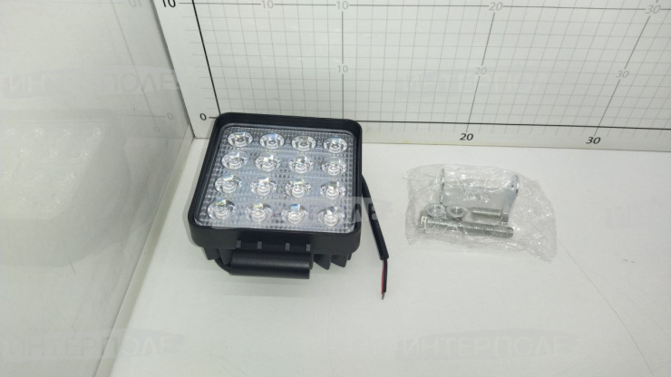 Фара светодиодная квадратная 48WS 16х3W-53mm 3000LM Slim Epistar (Flood) Рассеянный свет универсальная 12-24В