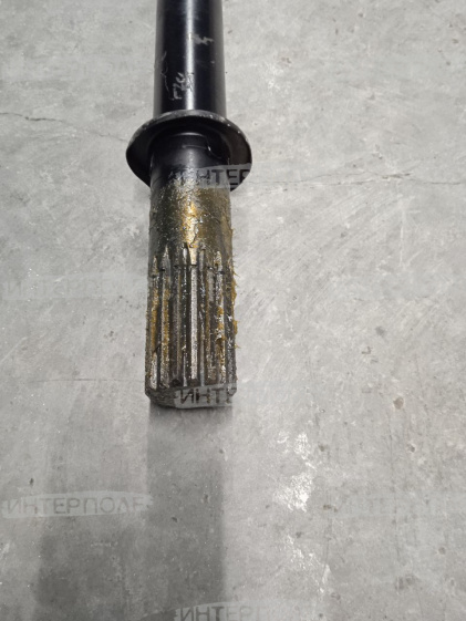 Полуось моста ведущего правая, длинная Есиль-760,КЗС-1218,Есиль-750,КЗК-10К Гомсельмаш