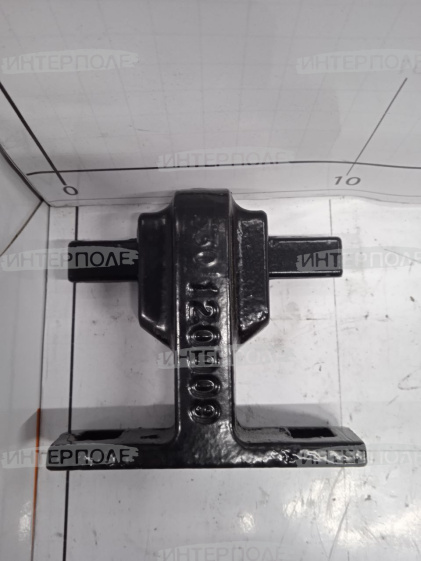 Опора внешней платформы жатки 963,972, D50, D60, D70 MacDon (Original)