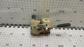 Замок двери МТЗ УК правый (не в сборе)