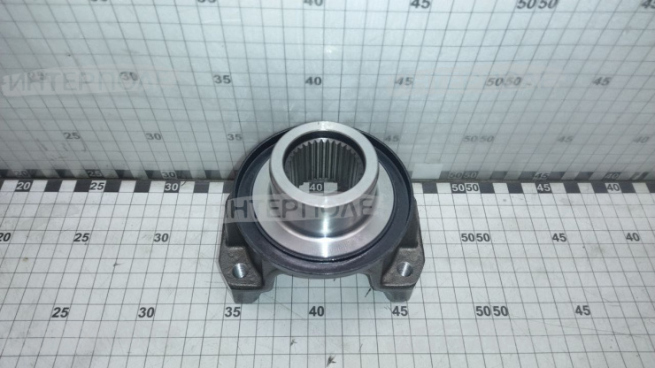 Фланец КПП (хвостовик) JCB