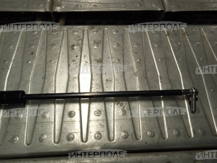 Пружина газовая (L=600мм,ход=250мм) PL-0069 Есиль-740,КЗС-812,Есиль-760,КЗС-1218, Есиль-750,КЗС-10К Гомсельмаш