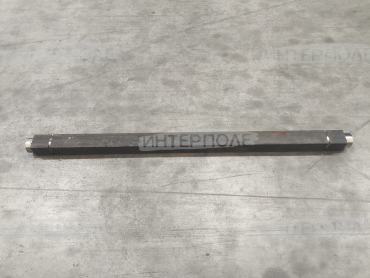 Вал ведомый (голый) квадратный привода поперечного транспортера КТУ-10