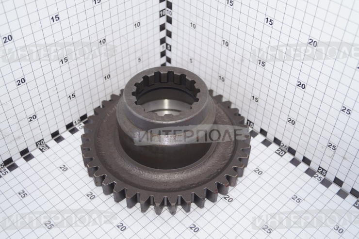Шестерня привода ВОМ (z=39) (2 ступень)