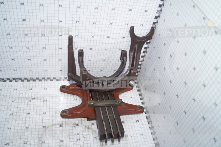 Корпус вилок в сборе МТЗ-920.4, ОАО "МТЗ"