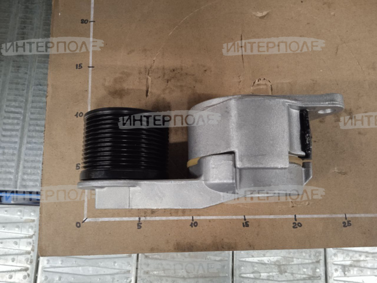 Натяжник John Deere (9320T, 9870STS)