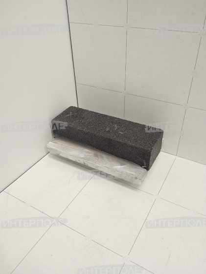 Камень заточный (6650,6750,6850,6950,7180,7200,7300,7400,7500,7250,7280,7350,7380,7450,7480,7550,7580,7700,7800,7750,7780,7850,7950,7980) John Deere