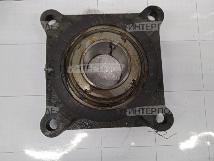 Опора фланца аппарата молотильного Есиль-740,КЗС-812, Есиль-750,КЗС-10К Гомсельмаш