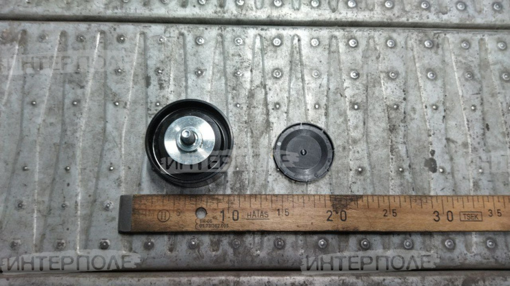 Ролик John Deere