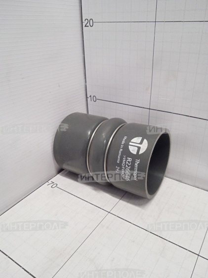 Шланг (патрубок) John Deere Оригинал