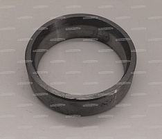 Втулка распорная ДТ-75