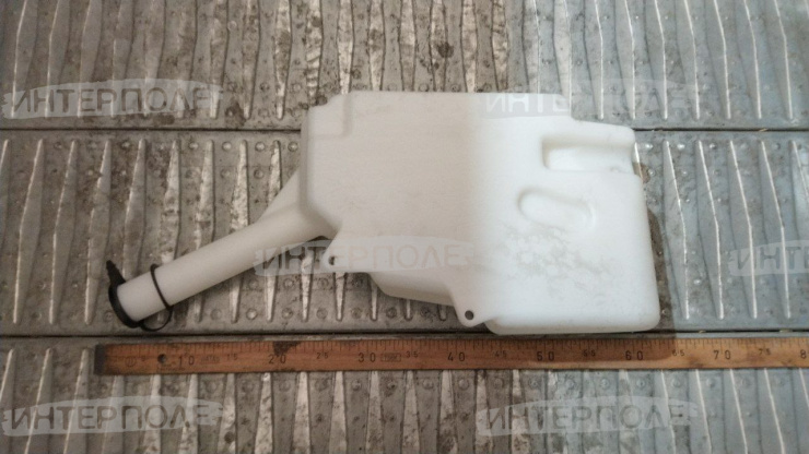 Бак омывателя Manitou 841, 737