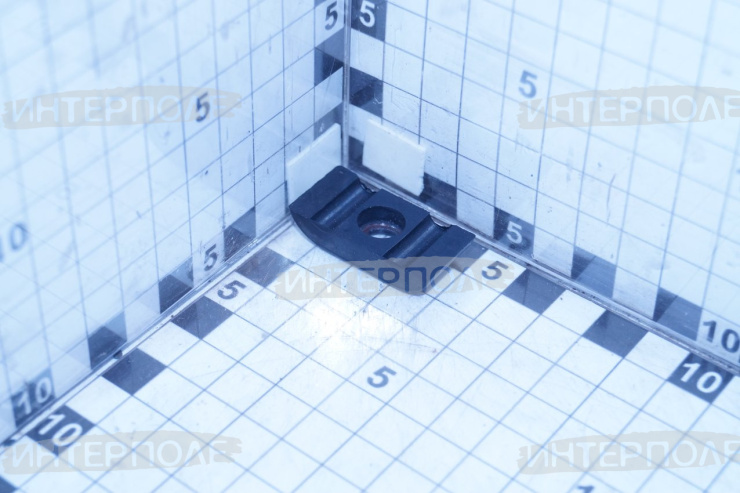 Скоба крепления трубок высокого давления (2 канавки) КАМАЗ