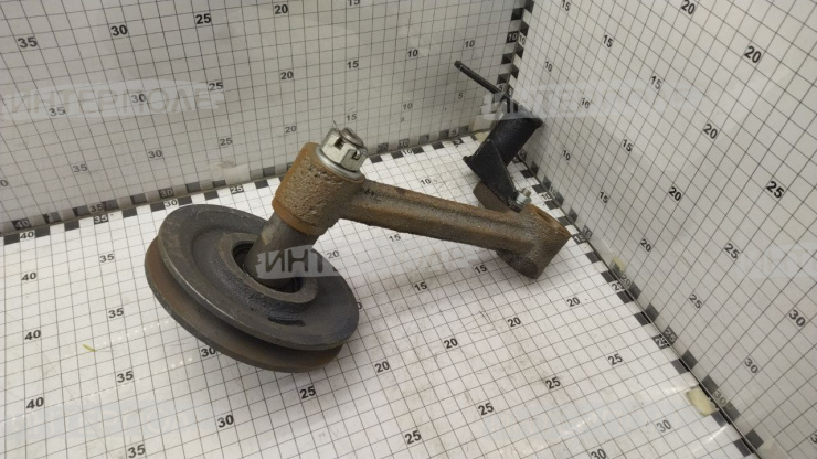 Натяжник привода компрессора кондиционера до 2007 г. Дон-1500А/Б, Дон-680