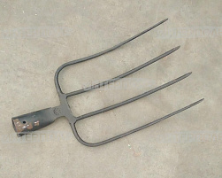 Вилы 4-х. рож. ручные для сена/навоза КОВАНЫЕ, цельные без сварки