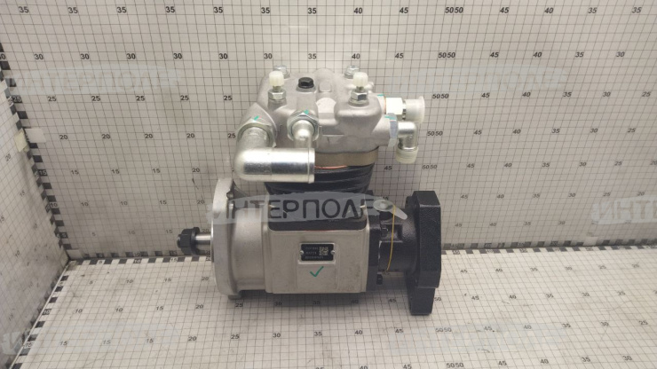 Компрессор воздушный Cummins 6LTA-8.9 ACROS