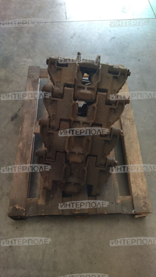 Звено гусениц Т-150 (после 1986г.) с пальцем ХТЗ-181