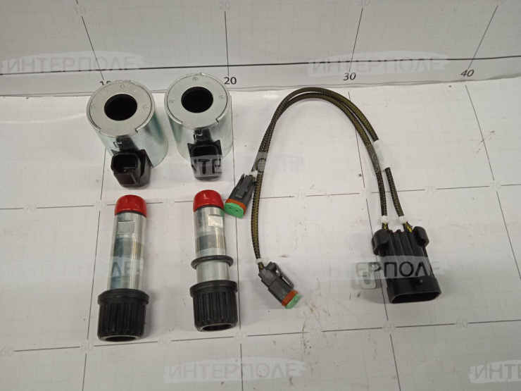 Комплект клапанов John Deere Оригинал