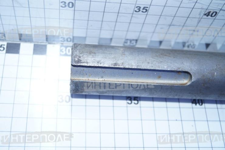 Вал контрпривода бункера