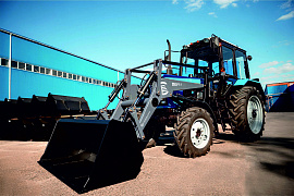 Универсальный помощник: фронтальный погрузчик (КУН) ПКУ-0,8