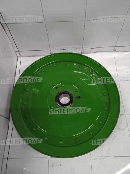 Ось (300series,825,822,900 series,918,920,922,925) John Deere Оригинал