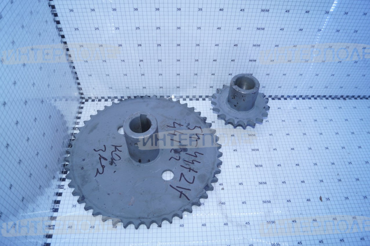 Комплект звездочек (z=19/z=49, t=25,4, d вала=50 мм.) для понижения оборотов молотильного барабана ПСП-10, НИВА, НИВА-ЭФФЕКТ