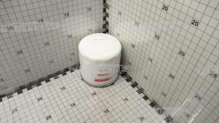 Фильтр масляный двигателя Manitou 835