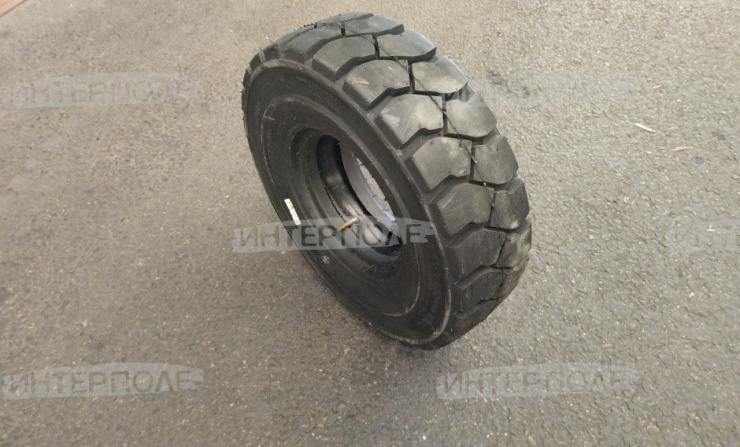 Шина 6,00 -9 SD2000 /125A5/ 12НС (с камерой) с об. лентой ARMOUR