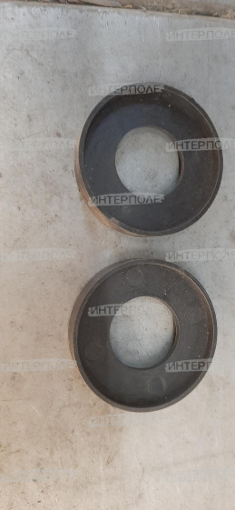 Втулка оси пальца консульного шнека жатка ЖЗК-7-5