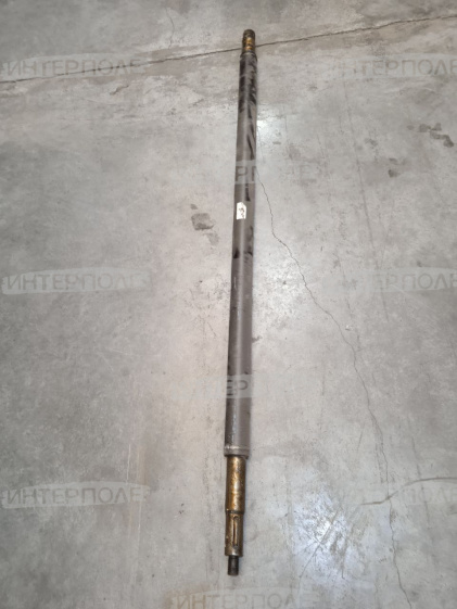 Вал привода насосов ходовой части (с. дв. ЯМЗ) КЗС-812 Гомсельмаш