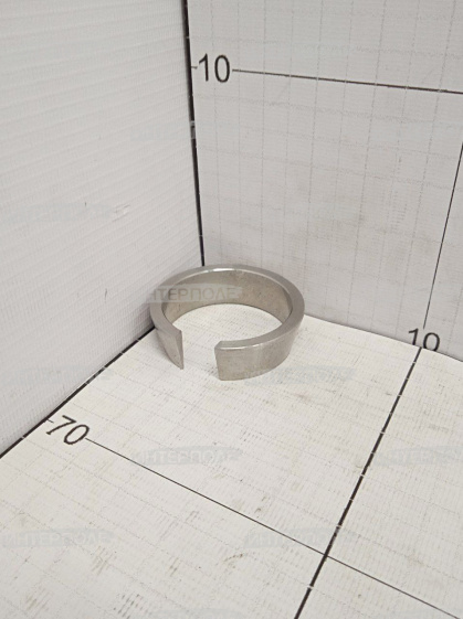 Кольцо коническое Claas (Mega 350,370-360,Tucano 320,430-420,450-440) 