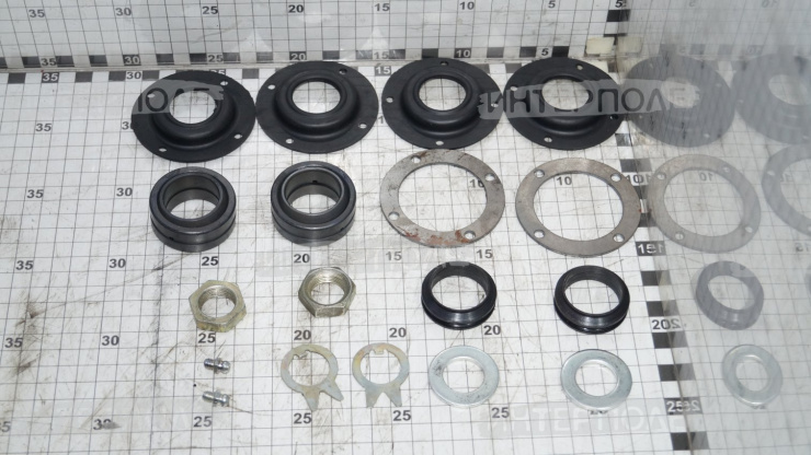 Ремкомплект шарниров рулевого цилиндра Ц-63 (МТЗ 20 дет.)