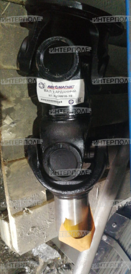 Вал карданный (м/у КПП и промопорой) К-702