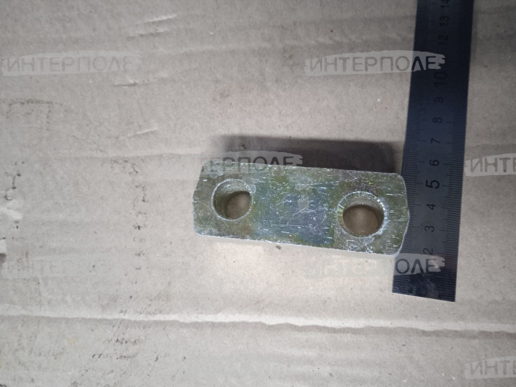 Крышка подвески крепления задней доски стрясной (d трубы=32мм) Есиль-760,КЗС-1218,Есиль-740,КЗС-812,Есиль-750,КЗС-10К Гомсельмаш